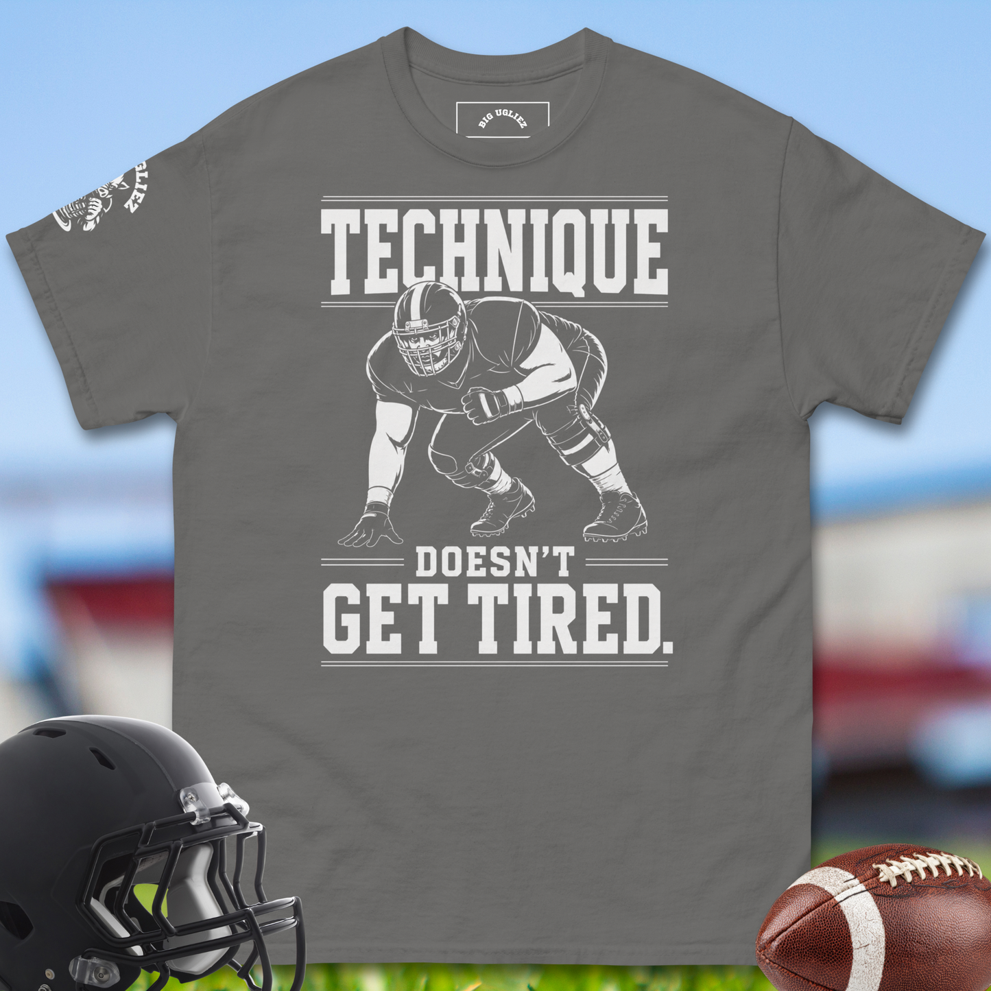 Technique_Doesnt_Get_Tired_T-shirt_for_Offensive_Lineman_in_Charcoal